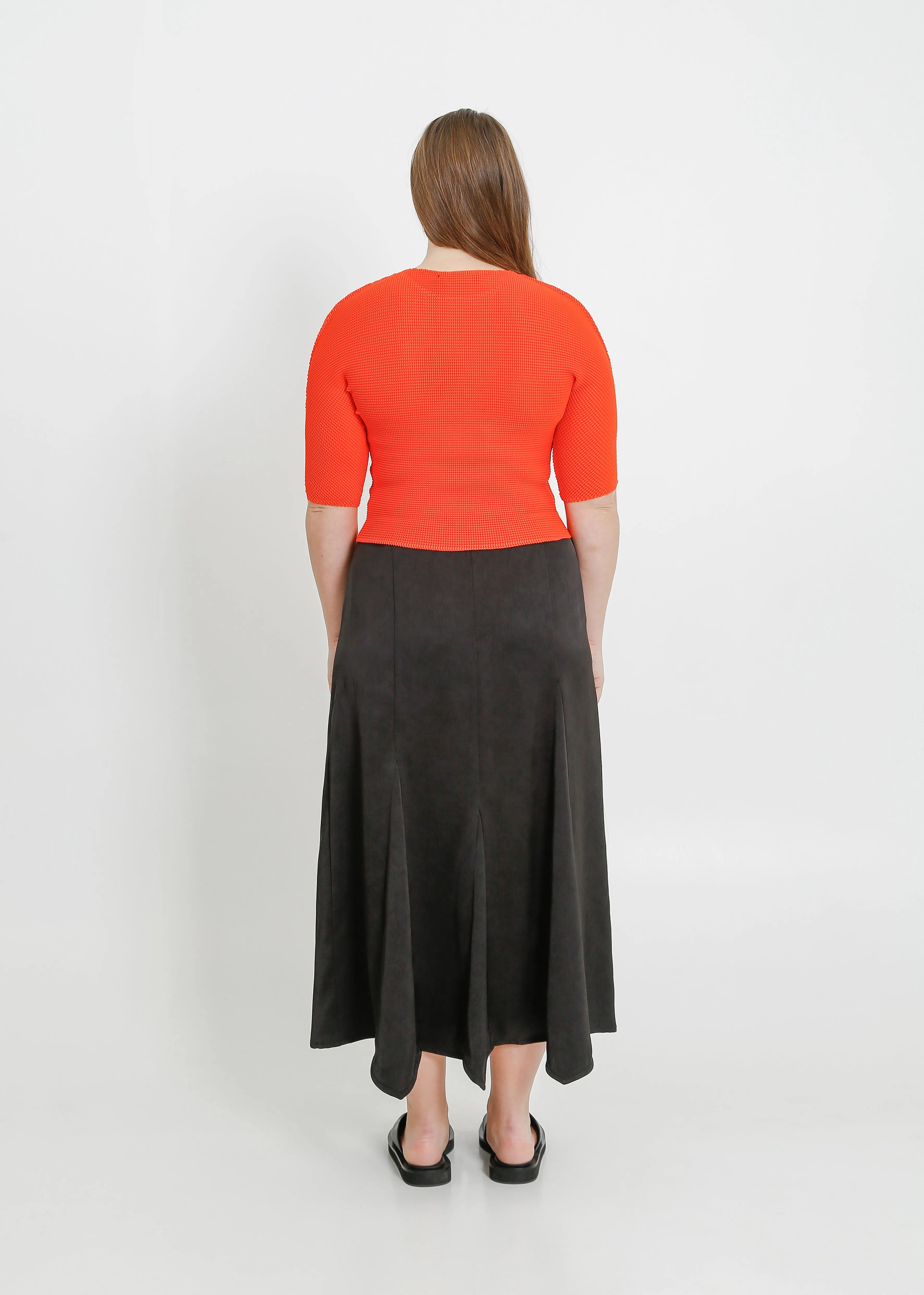 RUNE PLEAT TOP / POPPY